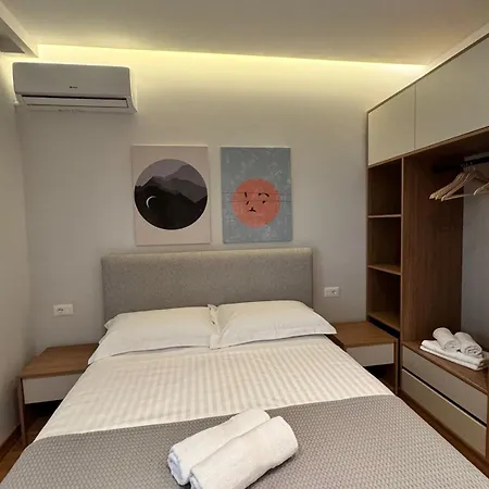 Izi Boutique * Tirana