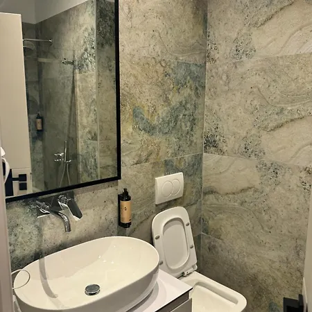 Izi Boutique Lägenhet Tirana