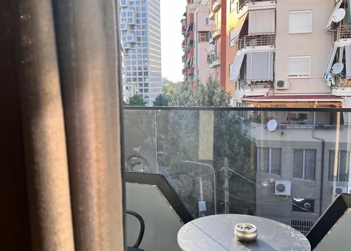 Izi Boutique Tirana
